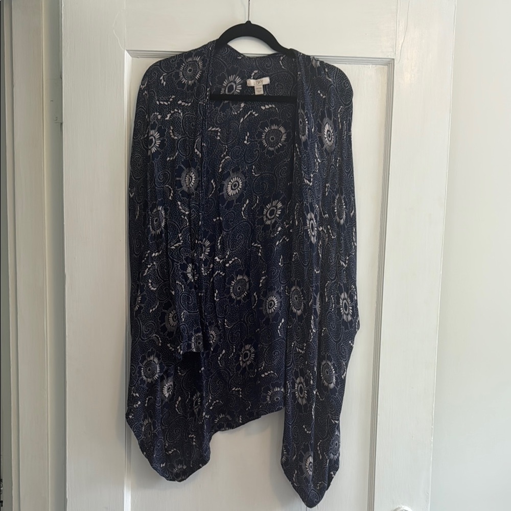 Loft Patterned Women's Shawl